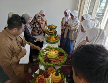 lomba tumpeng milad alirsyad